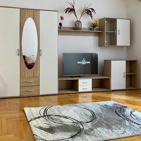 Ilka Apartement Near Puskas & Papp Laszlo Arena Будапешт Экстерьер фото