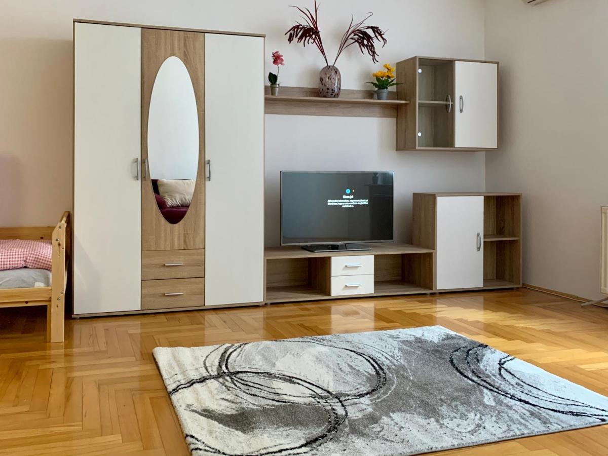 Ilka Apartement Near Puskas & Papp Laszlo Arena Будапешт Экстерьер фото